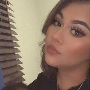 Meet your Posher, Fernanda